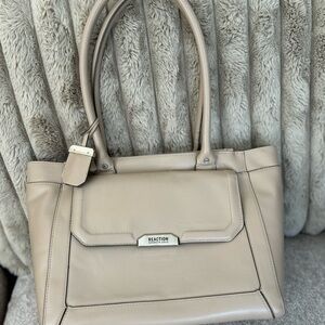 Women's Tan Tote Bag